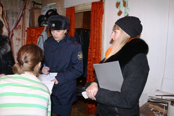 Места проживания условно осужденных и неблагополучных граждан проверили в Биробиджане