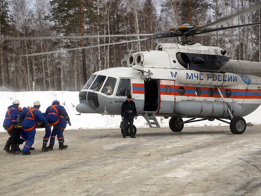 автопарк мчс россии. специальный транспорт мчс россии. техника спасателей мчс россии. пожарная машина аэропорта rosenbauer panther. катер касатка мчс.