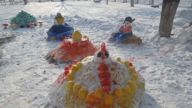 Самый сказочный новогодний городок в школах и детсадах выберут в Биробиджанском районе