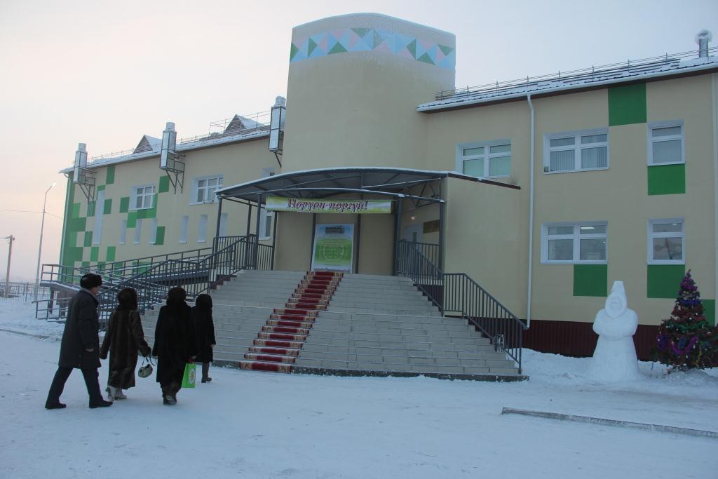 Школу на 165 учащихся открыли в якутском селе