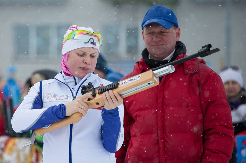 Декада спорта на Сахалине началась массовым лыжным забегом