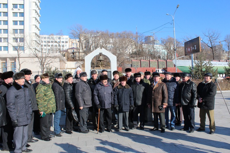 Памятные мероприятия в честь 111-летия подводных сил на Тихом океане