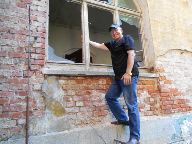 Депутат городской Думы Григорий Волохов вернулся на место службы в Дрездене