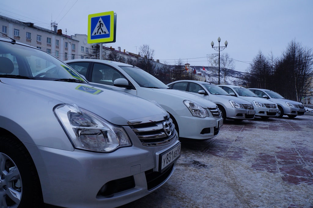 5 иномарок Nissan Almera