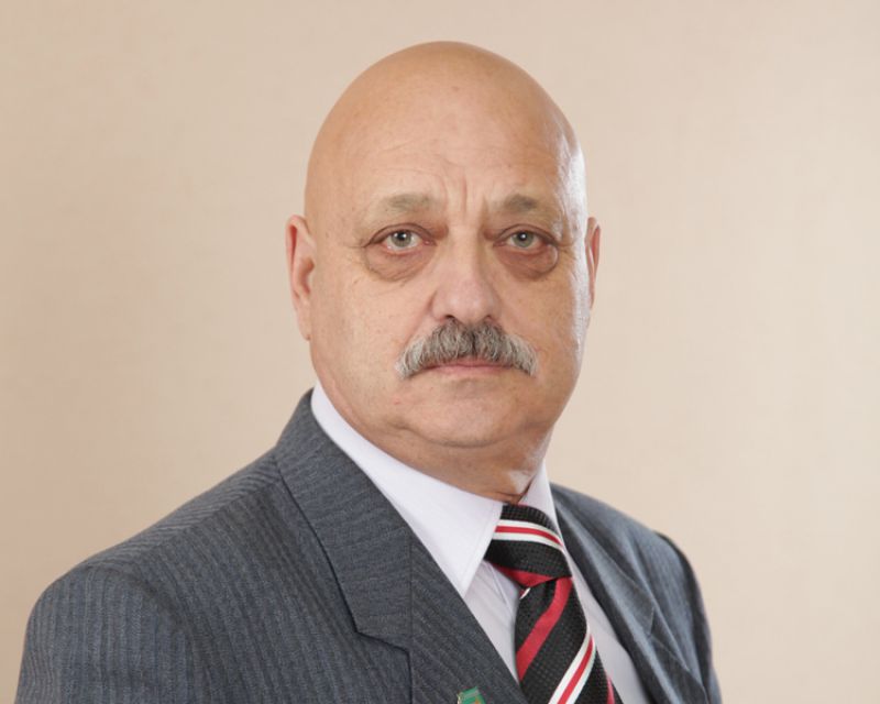 Григорий Эстрин 
