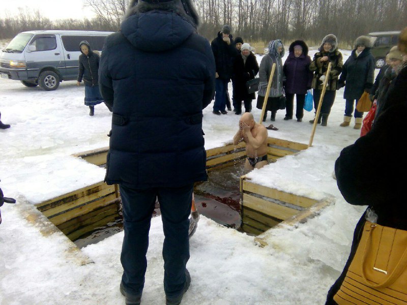В регионе продолжаются возвышенные обряды в день Крещения Господня