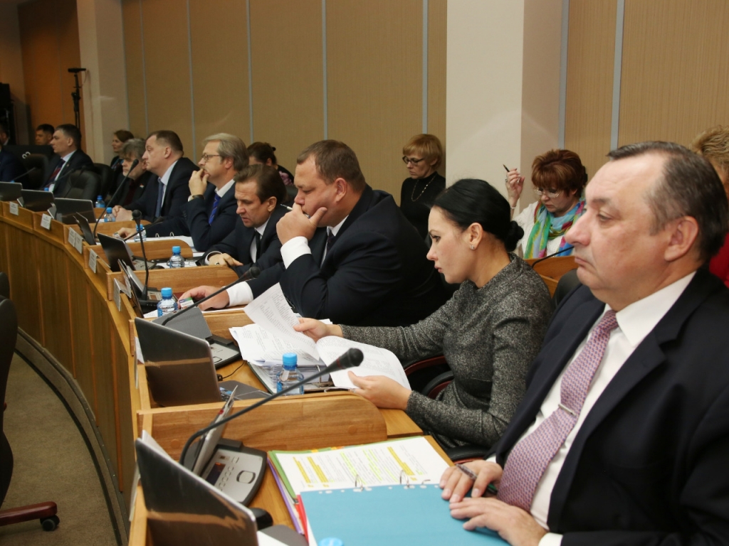 Заседание Законодательного собрания Приморского края Александр Маслянко, пресс-служба ЗС ПК