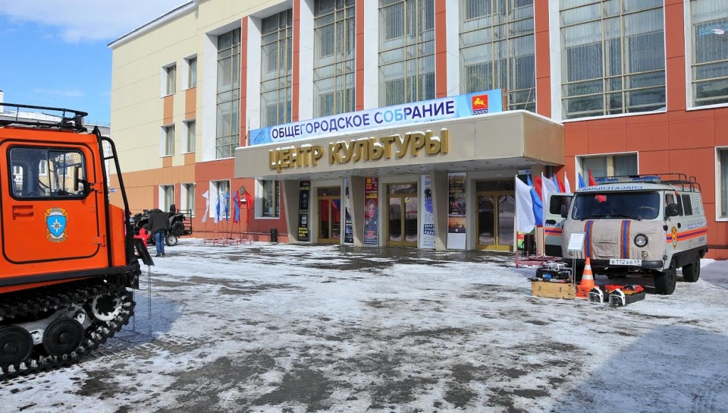 Платные парковки появятся в центре Магадана Пресс-служба мэрии Магадана