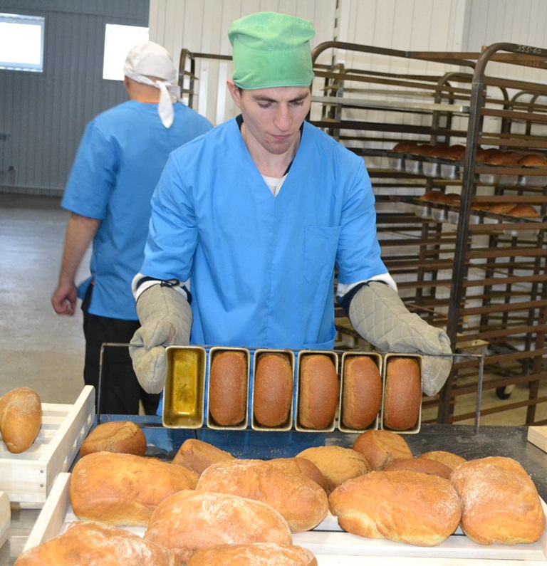 Каждое изделие оценивают технологи