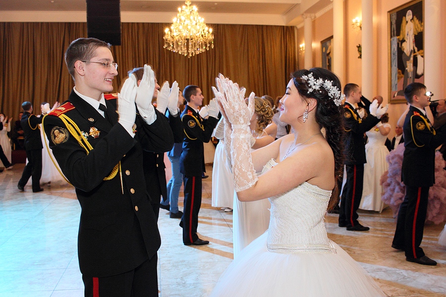 Кадетский бал состоялся в Хабаровске