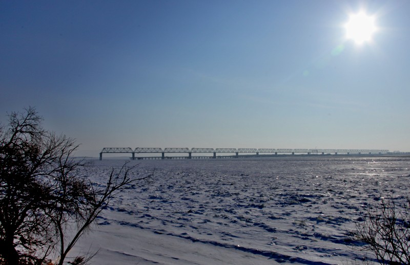 Строительство российского сегмента моста через Амур заморозили www.eao.ru