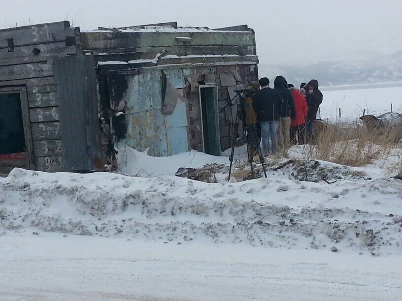 Магаданские блогеры и журналисты на месте культбазы