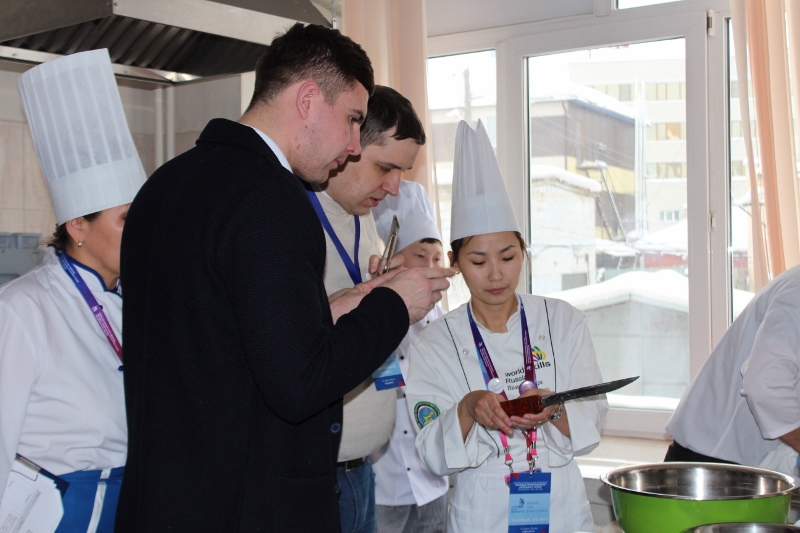 Якутскую строганину могут включить в национальный этап чемпионата WorldSkills Russia