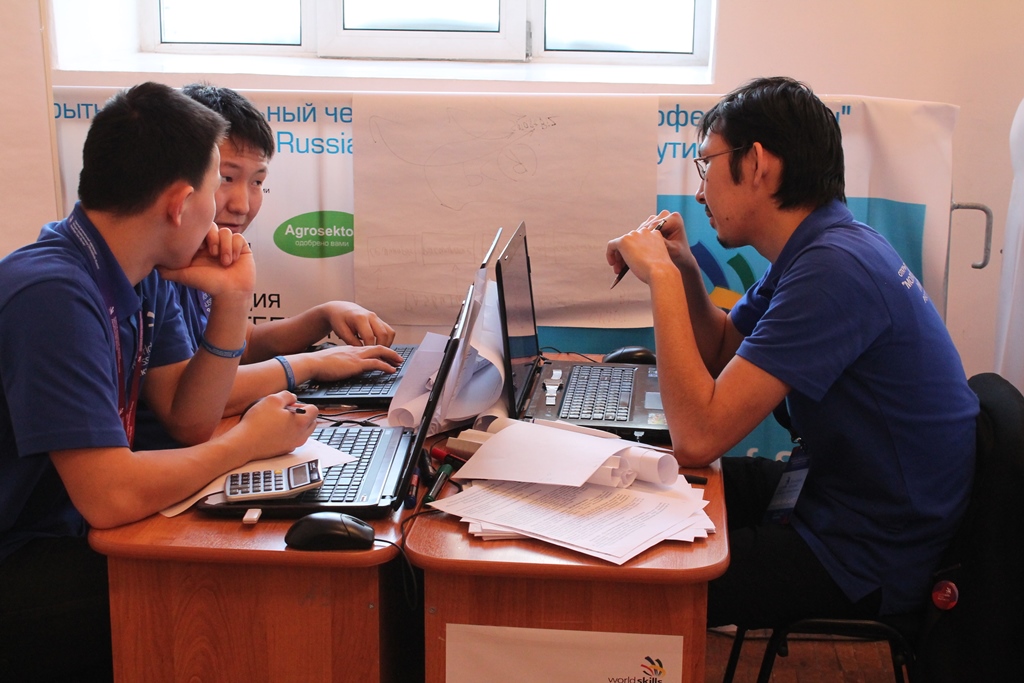 Шеренговые туры по сбору ягод предложили участники WorlSkills Russia в Якутске