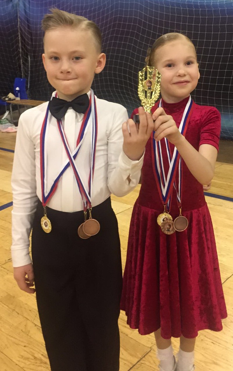 Максим Аммосов и Дарья Стрельчук