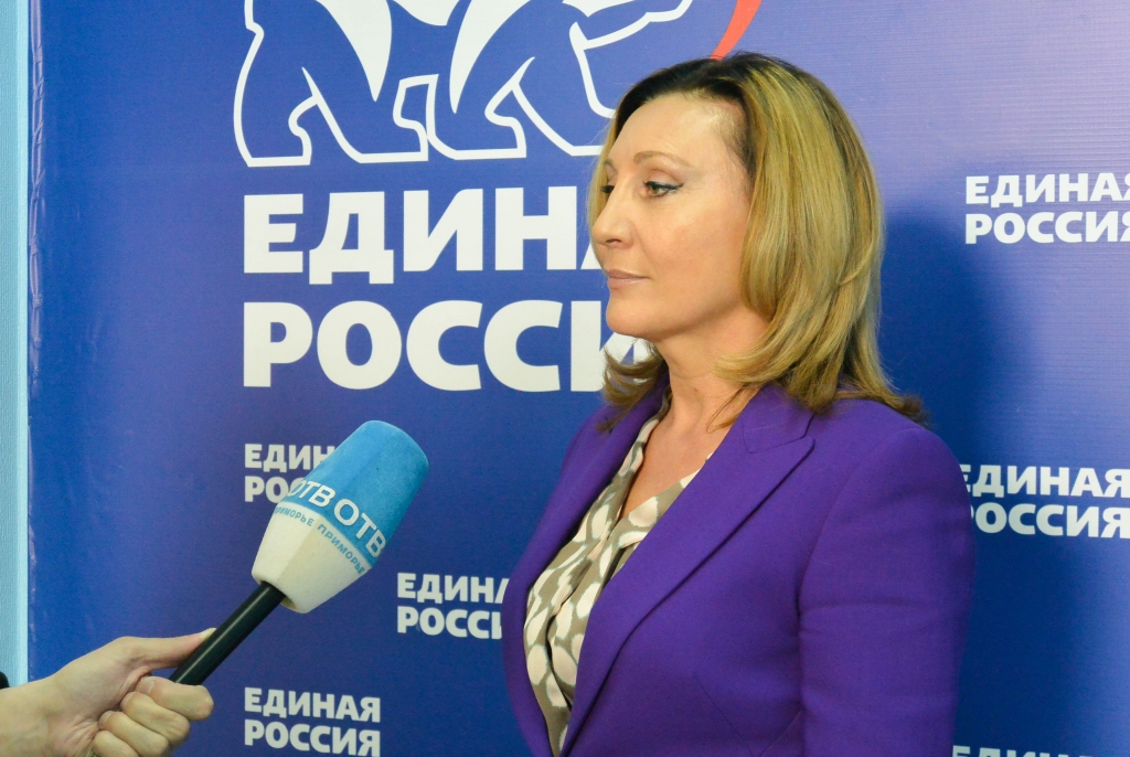 Депутат Госдумы от Приморья Эльмира Глубоковская