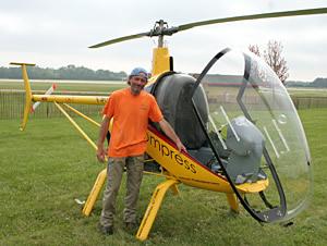 Французского летчика спасли пограничники на Чукотке http://www.airventure.org/news/2010/100721_French.html