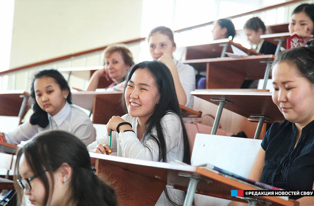 Работ свфу. Свфу якутск. гук свфу. студенты свфу.