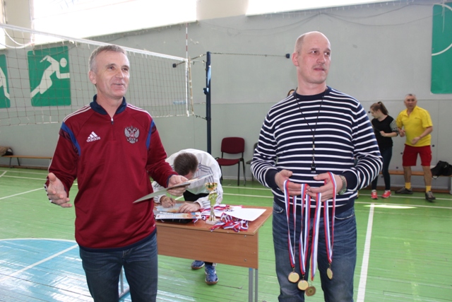 Городской турнир по волейболу 