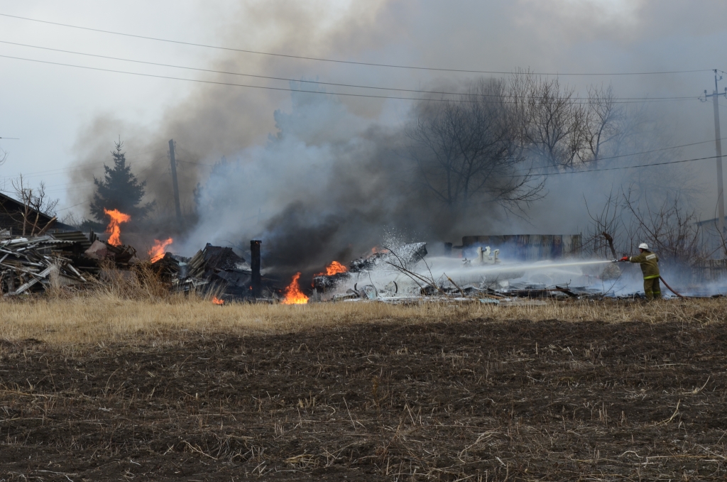 Чей самолет упал сегодня в севастополе. Пожар в Приморском крае с Черниговка.