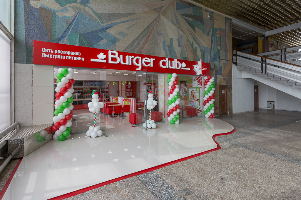 Новый ресторан быстрого питания открылся на Колыме Крылов Александр, ИА MagadanMedia