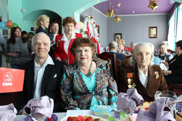 Вечер-встречу "Дети &ndash; узники концлагерей" провели магаданские коммунисты