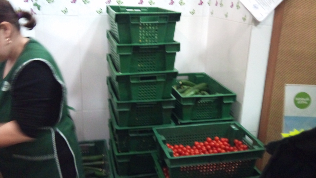 Настоящий ажиотаж вызвали дорогущие японские помидоры среди хабаровчан