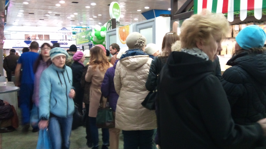 Настоящий ажиотаж вызвали дорогущие японские помидоры среди хабаровчан