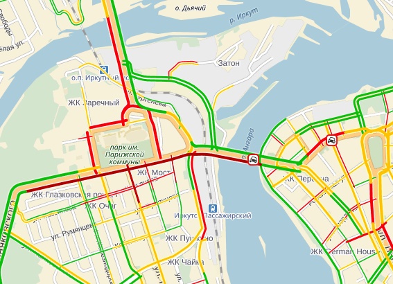Пробка на Глазковском мосту и улице Маяковского 