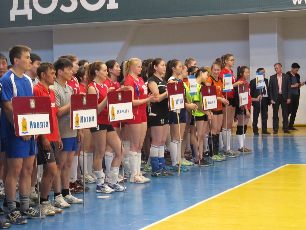 VI турнир по волейболу "Кубок горсовета" открыли в столице Бурятии