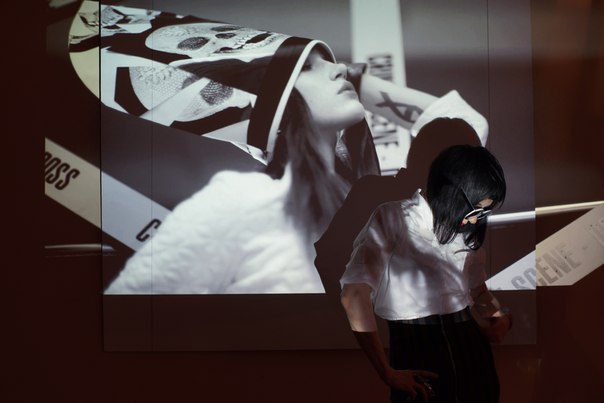 Натюрлих, перформанс 