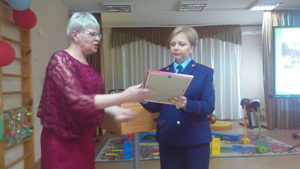 Ликбез о реабилитации подростков прошли депутаты гордумы Биробиджана