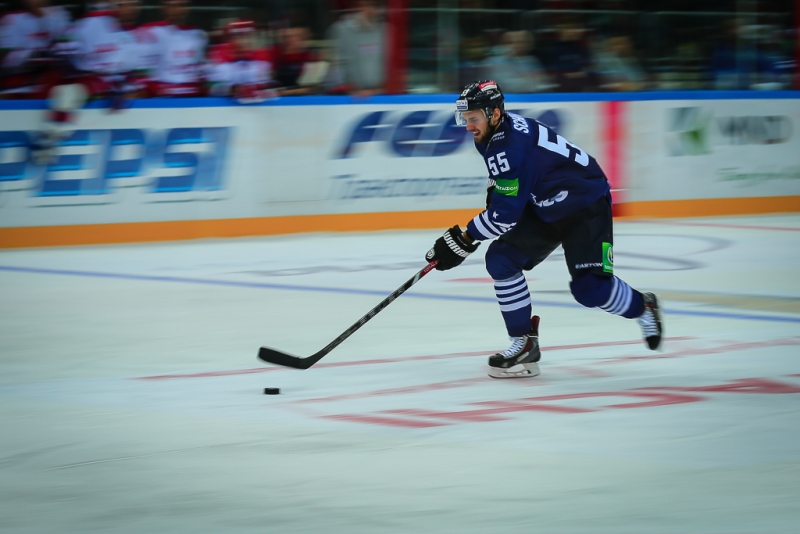 Пока вы спали: найдены обломки EgyptAir, терракты в РФ, число фиктивных браков растет