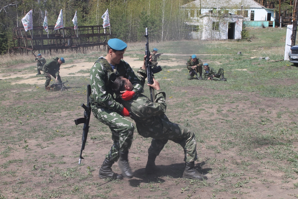 Выступления десантников