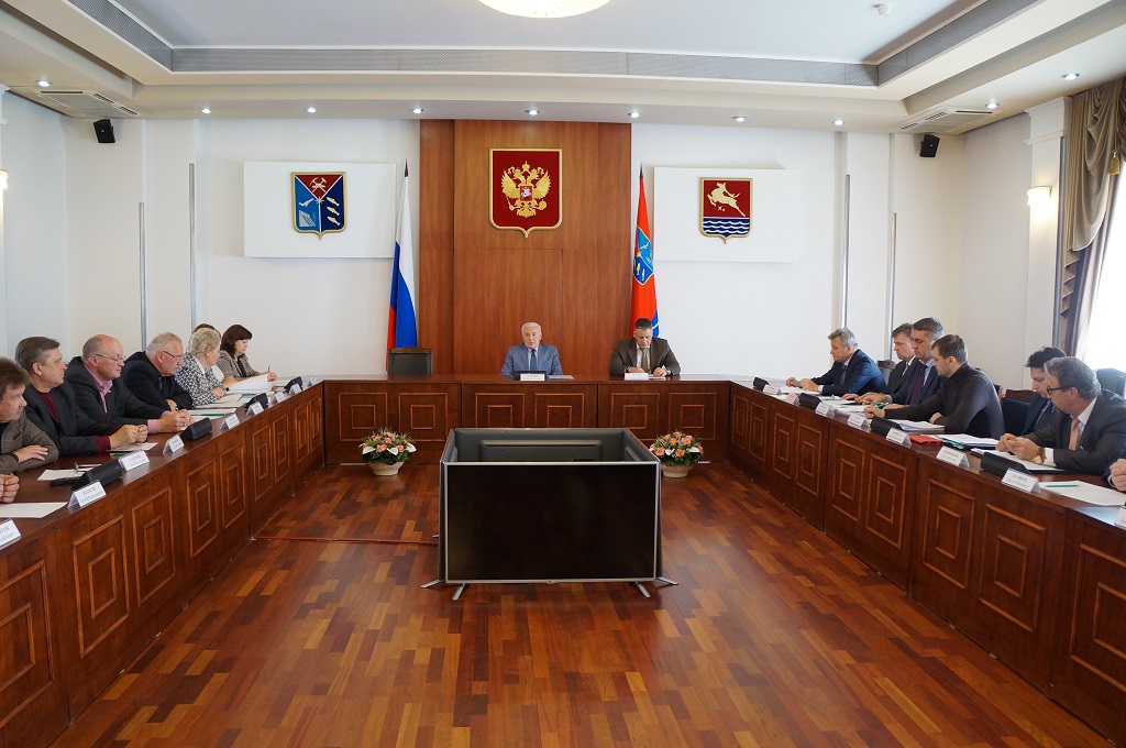 Совещание в региональном правительстве