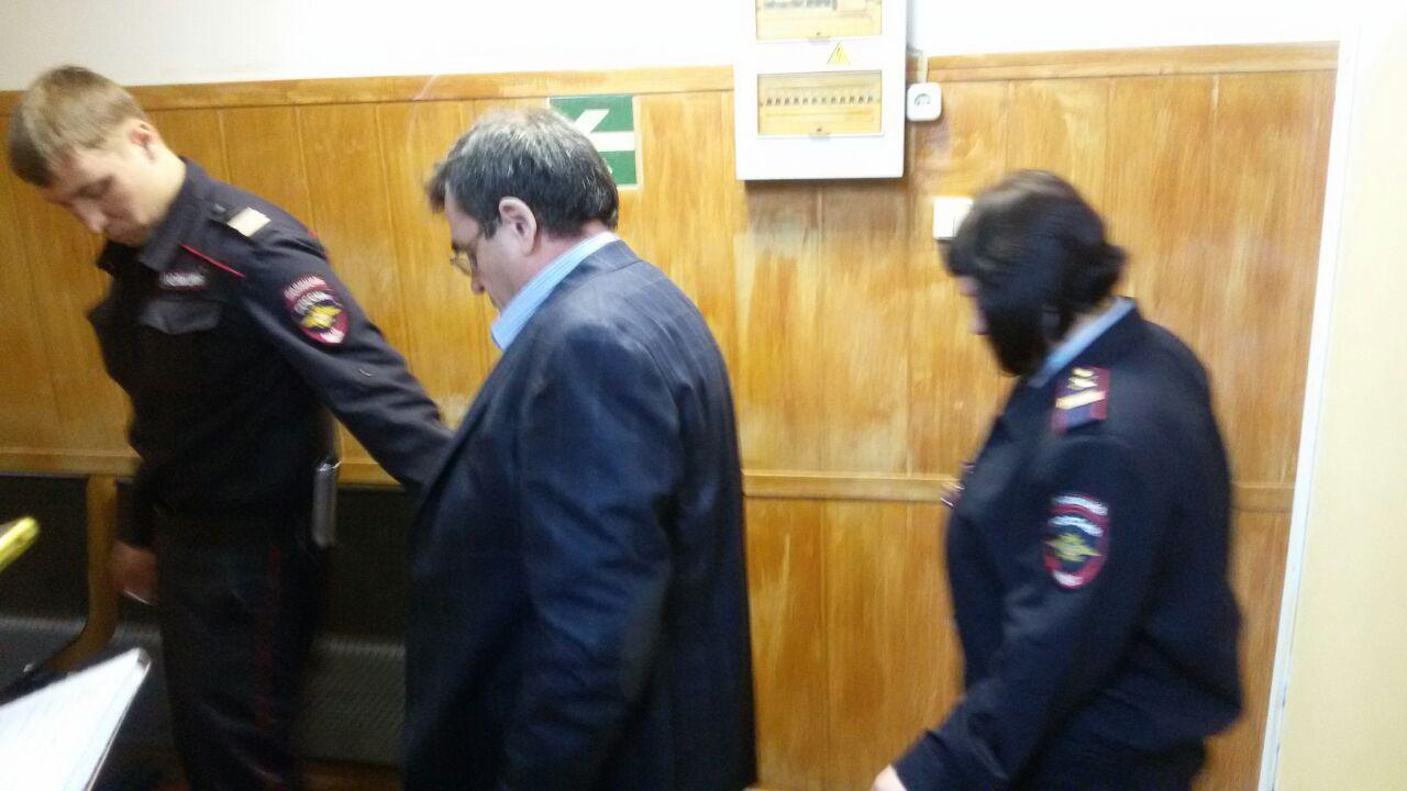 Поплавского уводят Юлия Пушкина