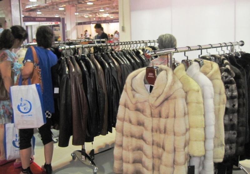 Арест на шубы предпринимательницы наложили приставы Бойко Ольга, EAOmedia