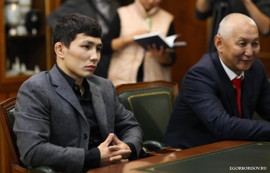 Виктор Лебедев egorborisov.ru