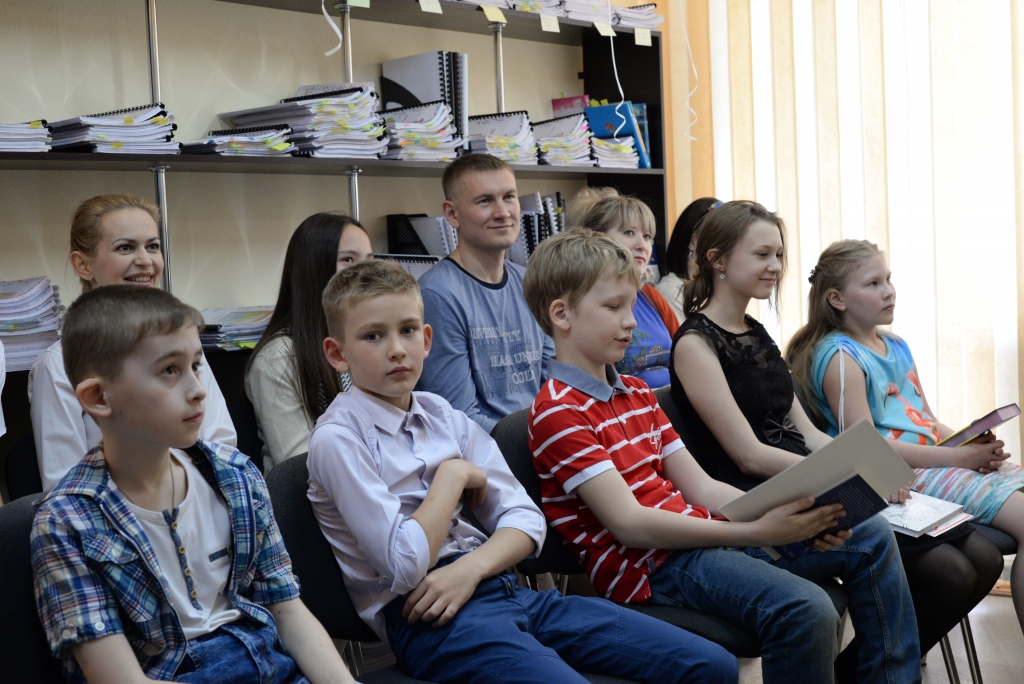 Первый выпускной в Школе скорочтения и развития интеллекта IQ 007