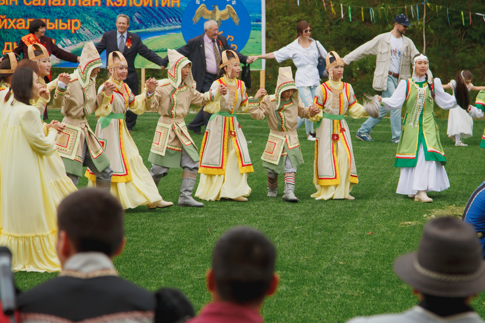 Праздник ысыах отметили на берегу моря во Владивостоке  PrimaMedia