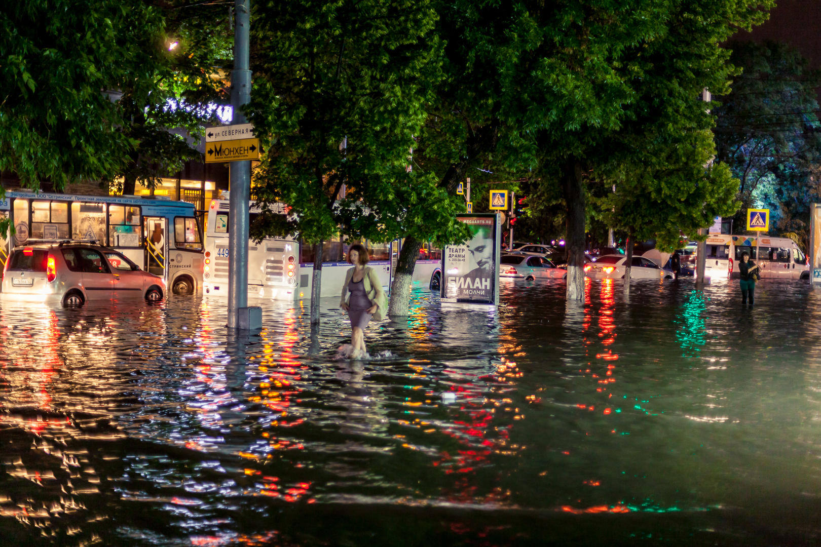 &quotГерой&quot фотожабы о ливневках мэр Краснодара Евланов попросил денег у властей Кубани Алексей Колченко - группа Типичный Краснодар в Одноклассниках