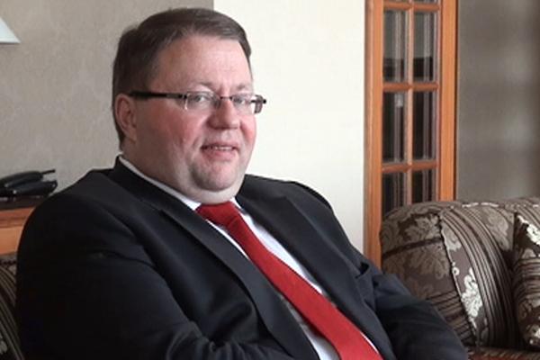 Председатель ВАС Антон Иванов: Владивостоку следует беречь свои традиции http://prim.tv/