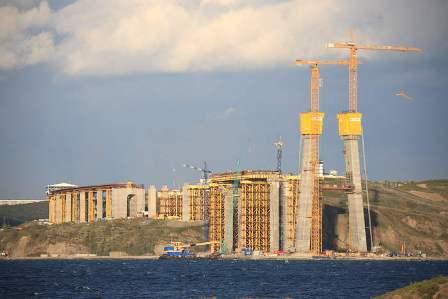 Пилон М6 моста на остров Русский во Владивостоке поднялся на высоту более 100 метров Игорь Лищук