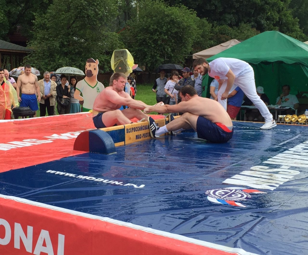 Якутский национальный праздник Ысыах отметили в Москве