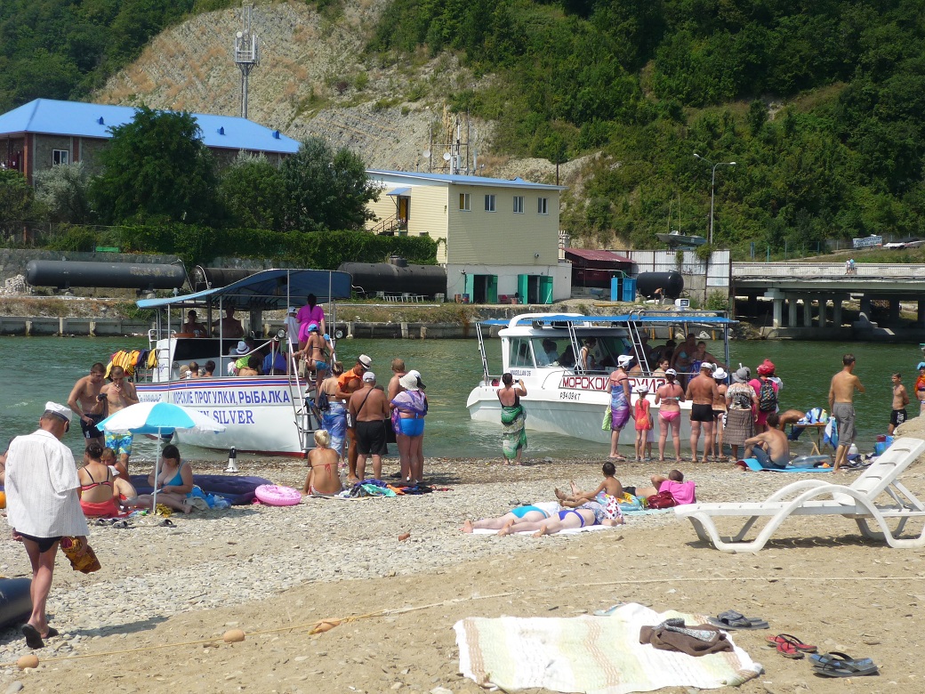 Над пляжами курортов Кубани нависла экологическая катастрофа  Ирина Чувасова, KrasnodarMedia