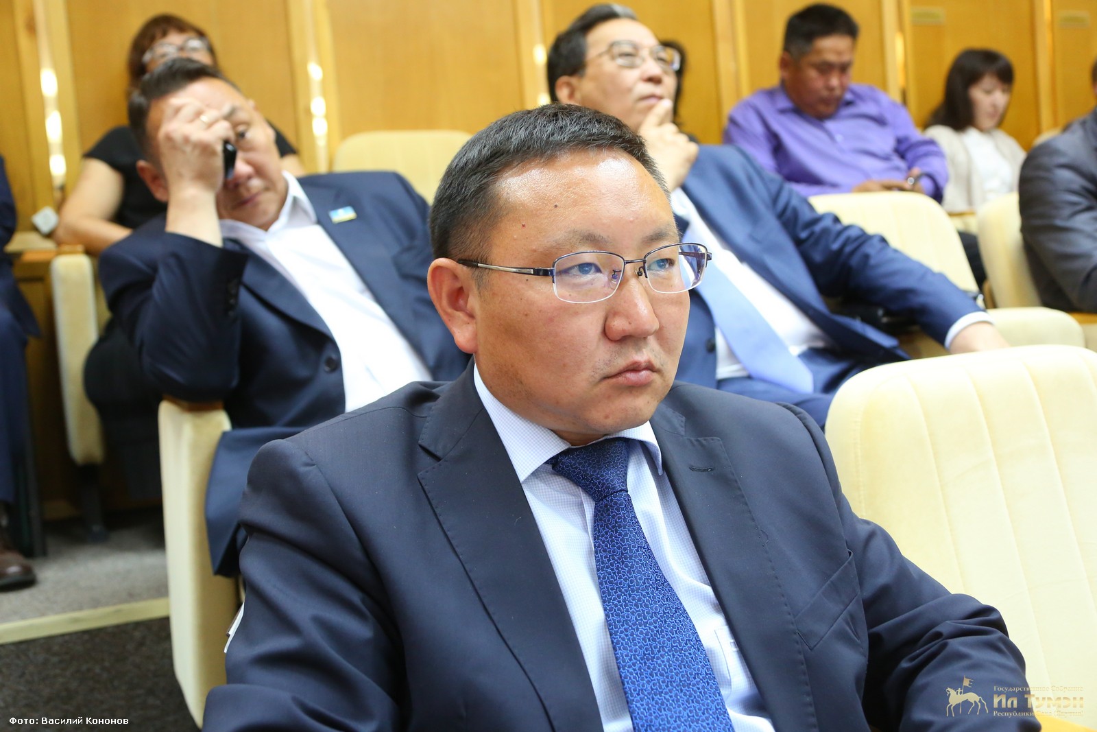 Нового вице-премьера правительства утвердили народные депутаты Якутии пресс-служба Ил Тумэн