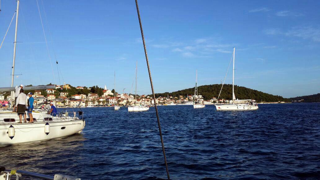  Парусная регата в Хорватии. Команда KARVI ROCK&quotN&quotROLL Предоставлено компанией KARVI