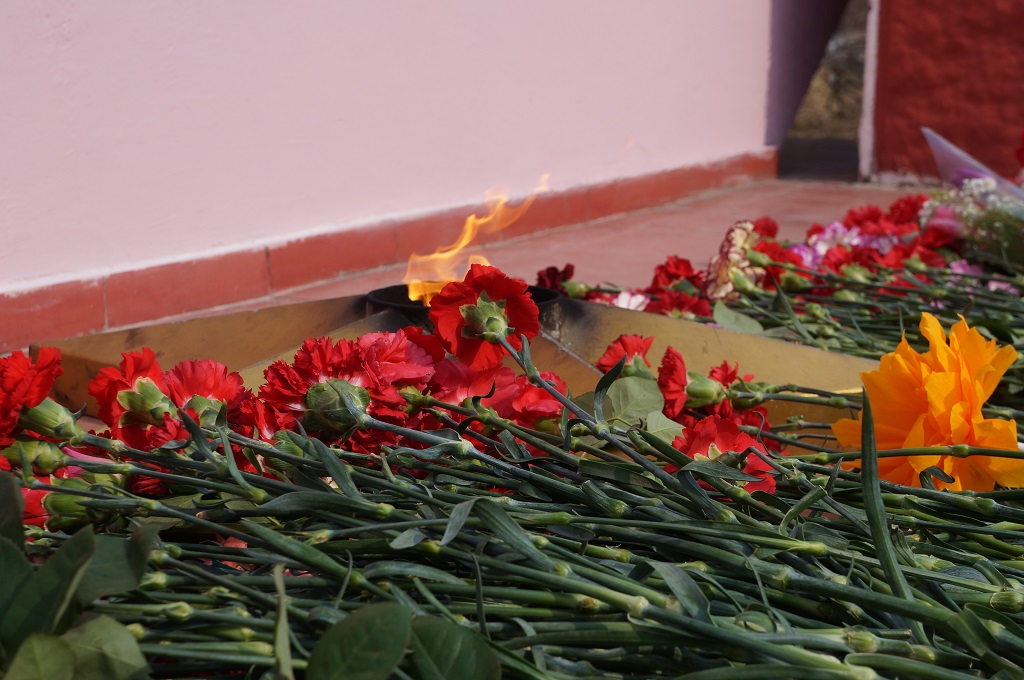 Вечный огонь Мария Золотарева, MagadanMedia