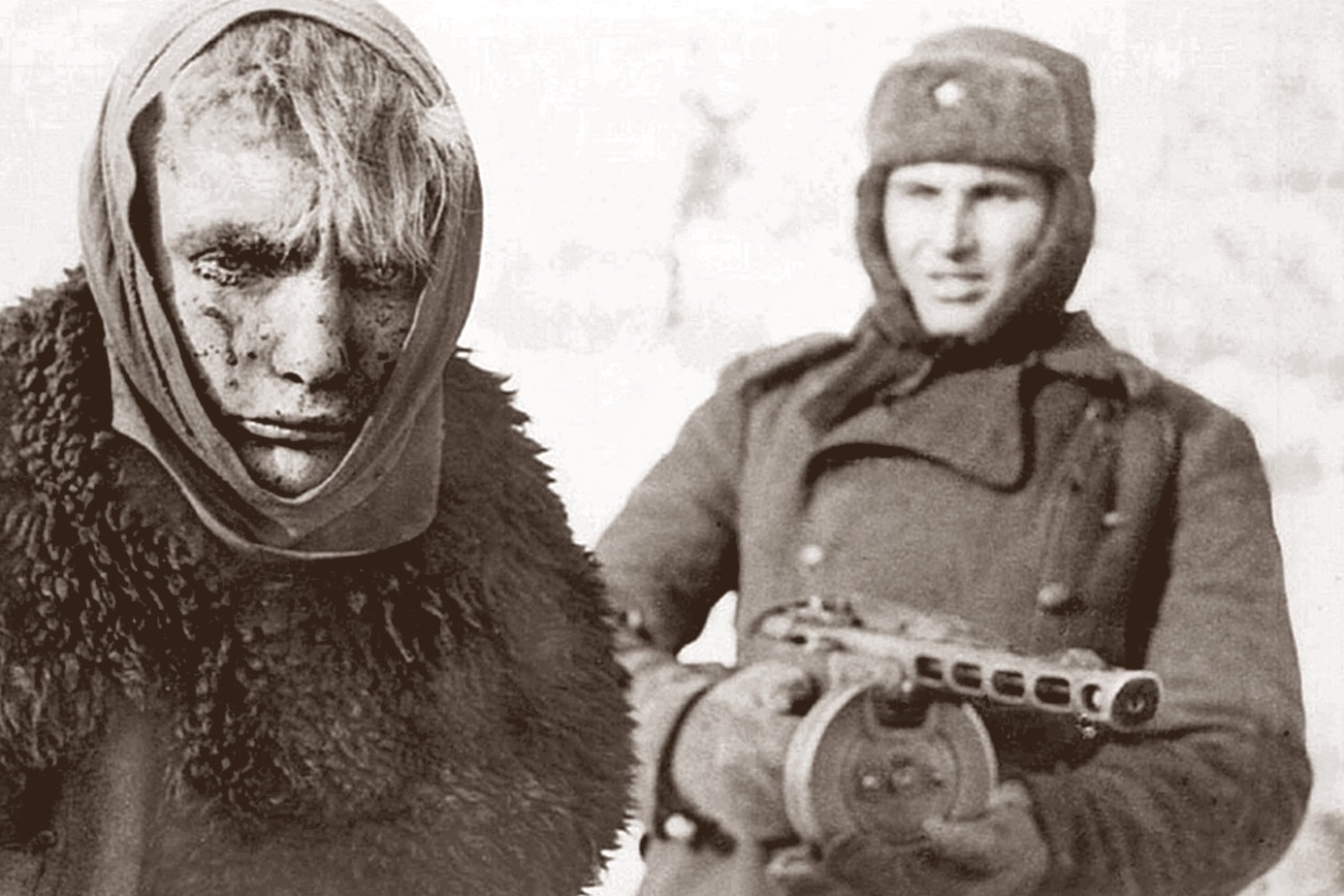 Пленный завоеватель. Сталинград, 1943 год Автор неизвестен. Из альманаха &quotПобедители&quot