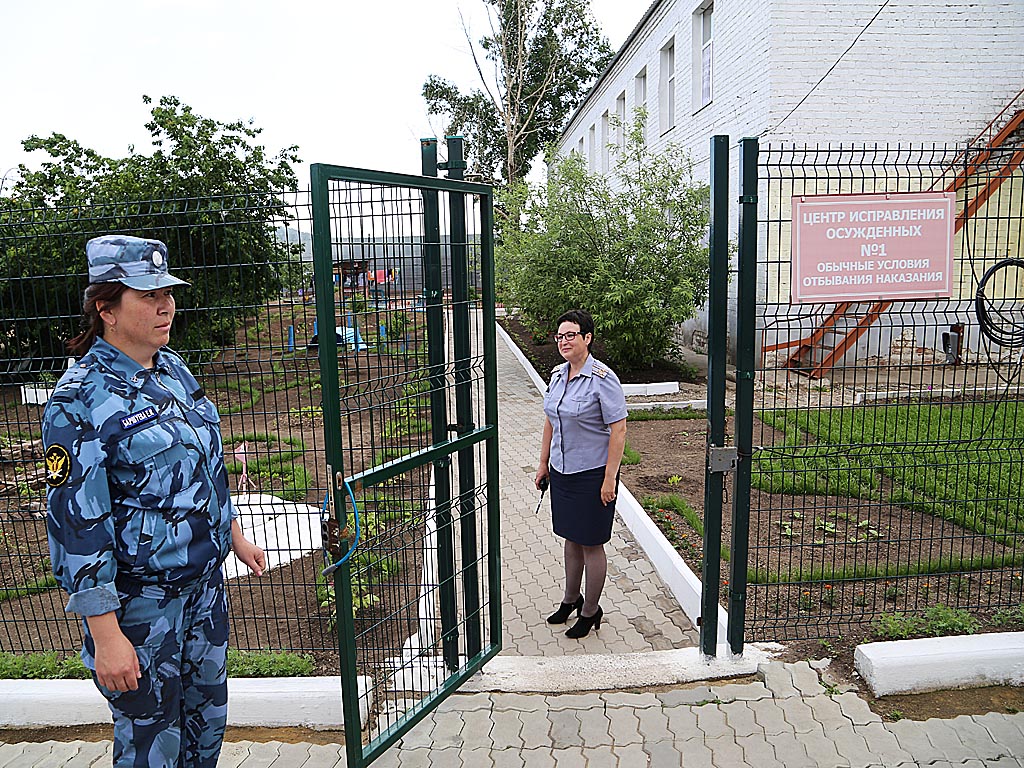 От салона красоты до швейного цеха: как женщин возвращают к жизни в колонии  в Приангарье - IrkutskMedia.ru